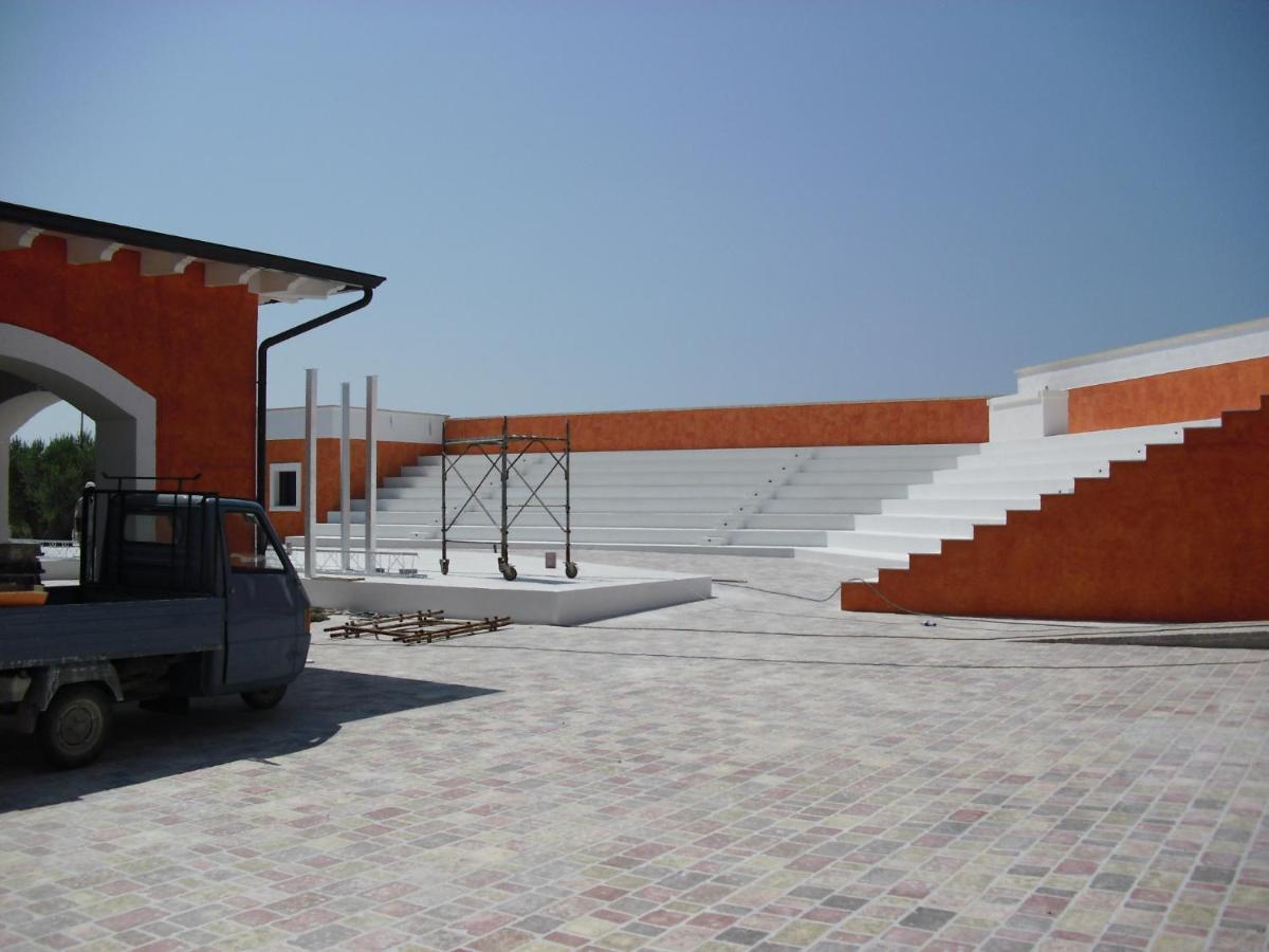 Villa In Villaggio Porto Cesareo Eksteriør billede