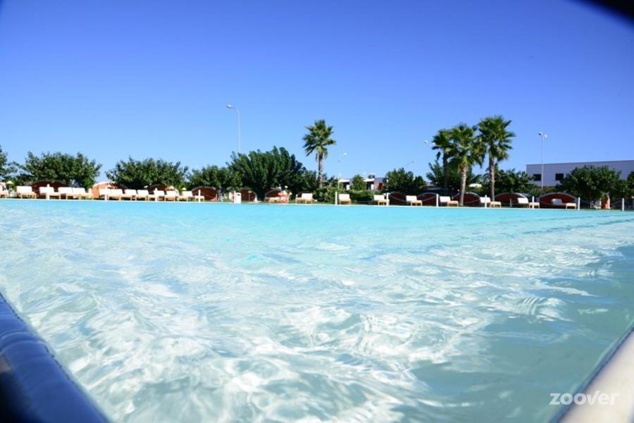 Villa In Villaggio Porto Cesareo Eksteriør billede
