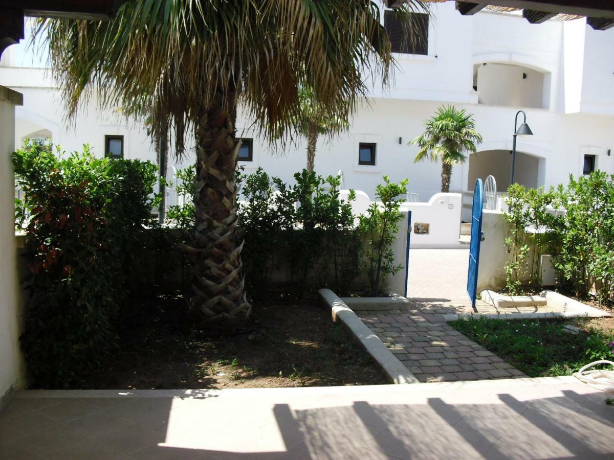 Villa In Villaggio Porto Cesareo Eksteriør billede